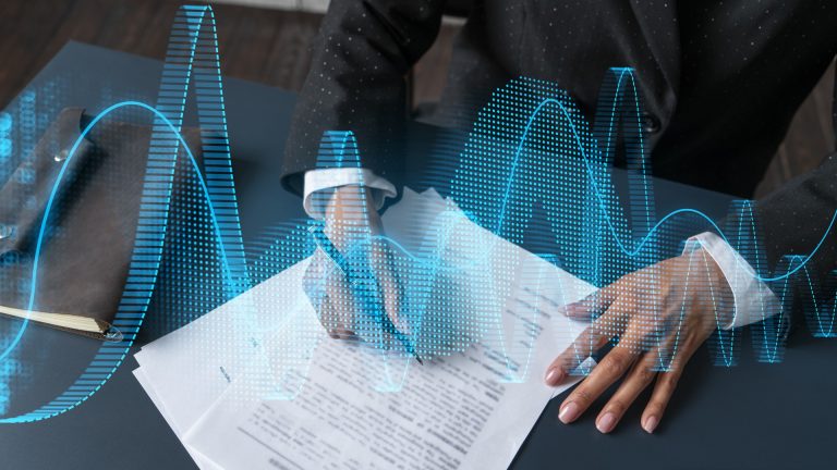 Análise Automática de Contratos Deteta Riscos Ocultos