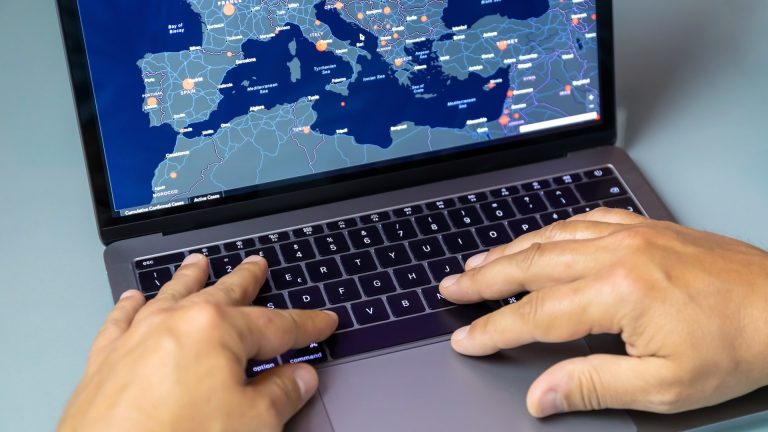 Dados Locais na Europa: Proteção Simples para PMEs